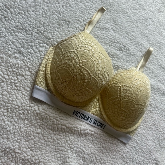 Victoria's Secret Yellow Lace Perfect Shape Bra Size 32DDD - Picture 2 of 6